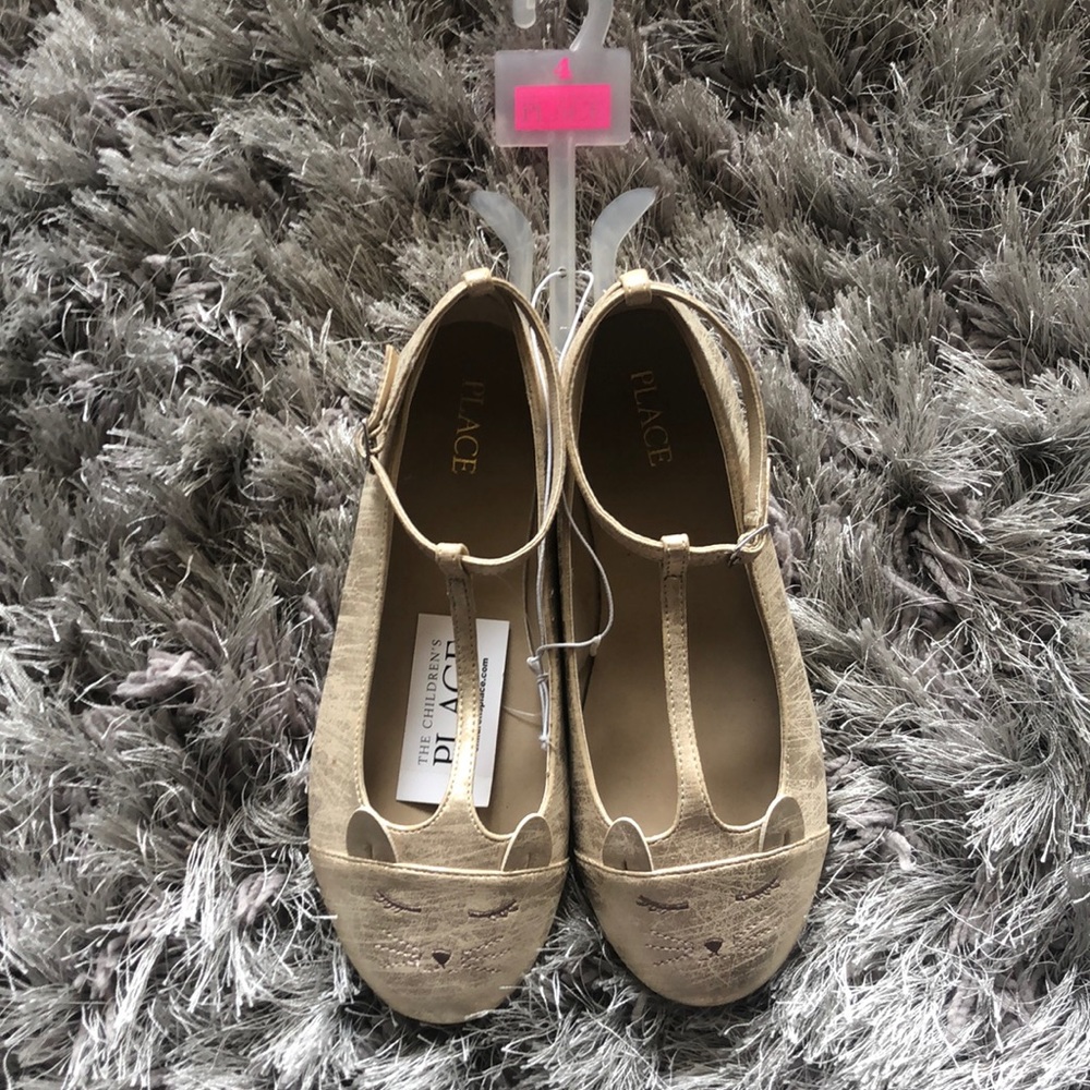 Children’s Place gold Cat Sandals/shoes.